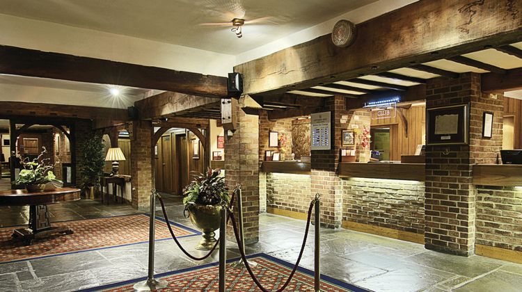 Copthorne London Gatwick Lobby