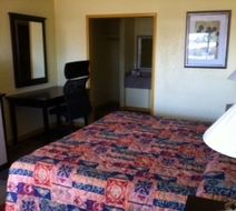 Value Lodge Room