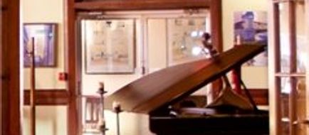 The Kewaunee Inn Lobby