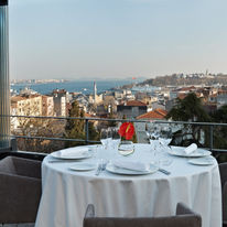 TomTom Suites - The Old Franciscan House
