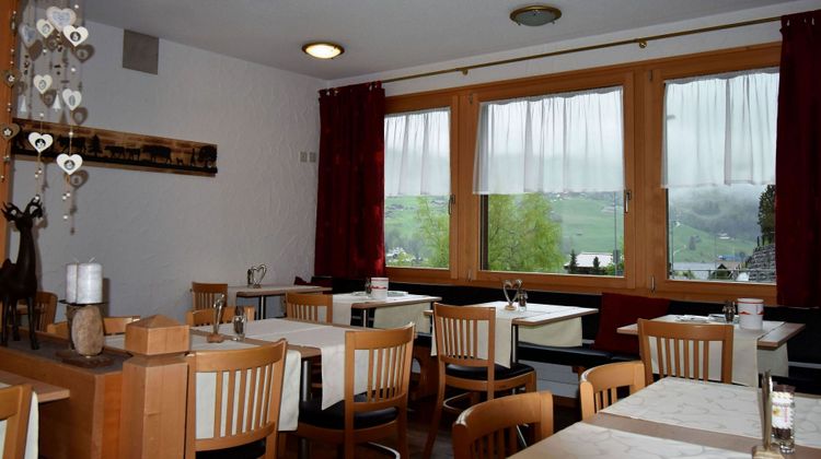 Cabana Hotel Restaurant