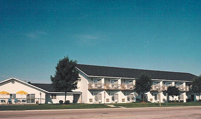 Harbor Lights Lodge Exterior