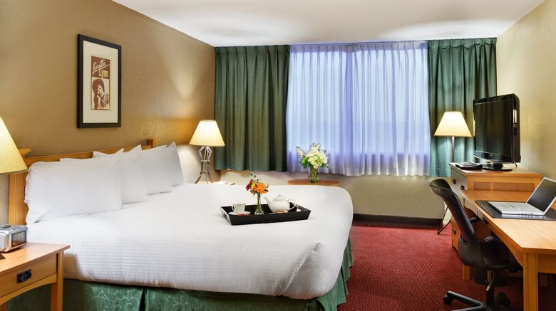 <b>Millennium Maxwell House Hotel Room</b>. Images powered by <a href="https://www.leonardoworldwide.com/" title="Leonardo Worldwide" target="_blank">Leonardo</a>.