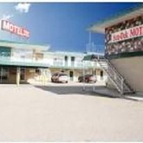 Sun Dek Motel