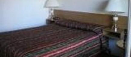 Sun Dek Motel Room