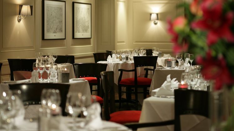 London Bridge Hotel Restaurant