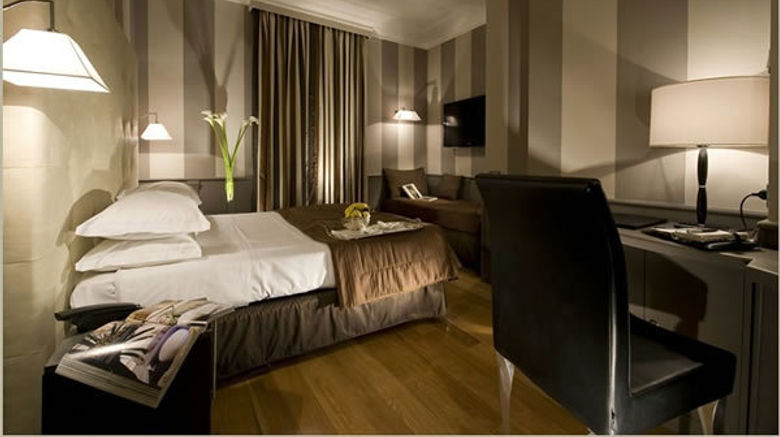 <b>Duca d'Alba Hotel Room</b>. Images powered by <a href="https://www.leonardoworldwide.com/" title="Leonardo Worldwide" target="_blank">Leonardo</a>.