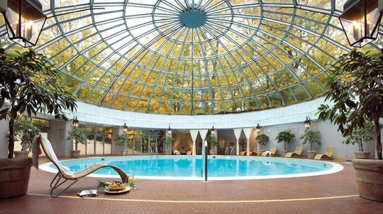 <b>Toronto Don Valley Hotel & Suites Pool</b>. Images powered by <a href="https://www.leonardoworldwide.com/" title="Leonardo Worldwide" target="_blank">Leonardo</a>.
