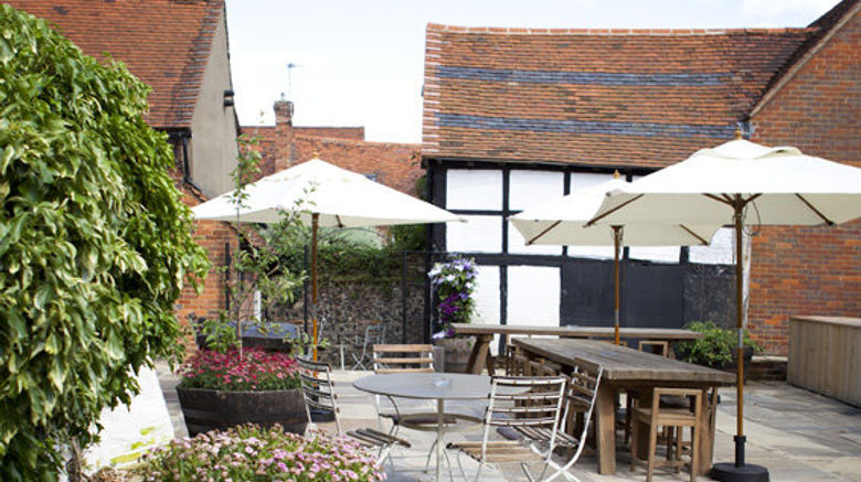<b>The Crown Inn Exterior</b>. Images powered by <a href="https://www.leonardoworldwide.com/" title="Leonardo Worldwide" target="_blank">Leonardo</a>.