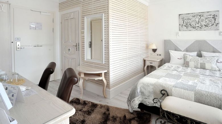 <b>Hotel Ottaviano Room</b>. Images powered by <a href="https://www.leonardoworldwide.com/" title="Leonardo Worldwide" target="_blank">Leonardo</a>.