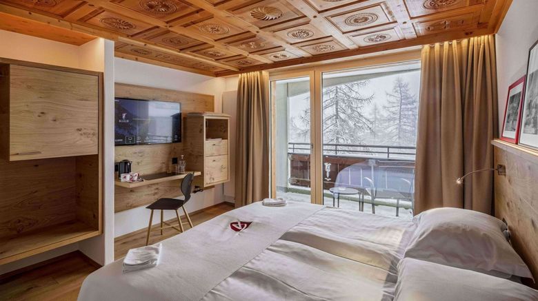 <b>Swiss Alpine Hotel Allalin Room</b>. Images powered by <a href="https://www.leonardoworldwide.com/" title="Leonardo Worldwide" target="_blank">Leonardo</a>.