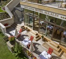 Swiss Alpine Hotel Allalin Exterior