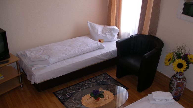 <b>Hotel Garni Djaran Room</b>. Images powered by <a href="https://www.leonardoworldwide.com/" title="Leonardo Worldwide" target="_blank">Leonardo</a>.