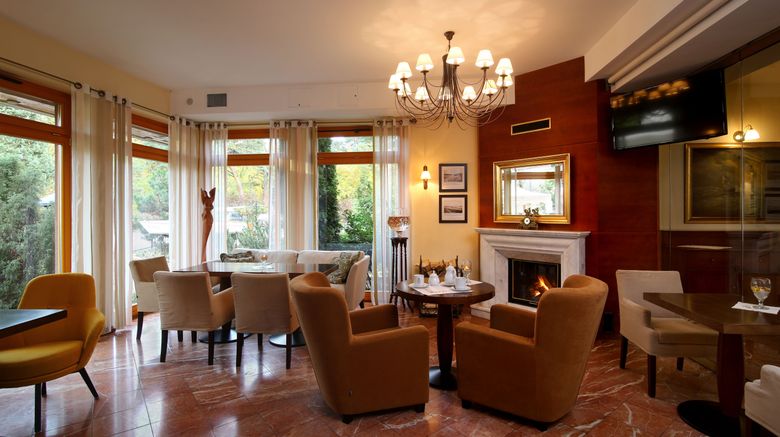 <b>Hotel Bartan Lobby</b>. Images powered by <a href="https://www.leonardoworldwide.com/" title="Leonardo Worldwide" target="_blank">Leonardo</a>.