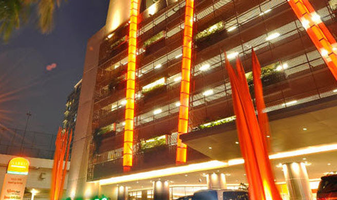 Harris Hotel Conv Kelapa Gading Exterior