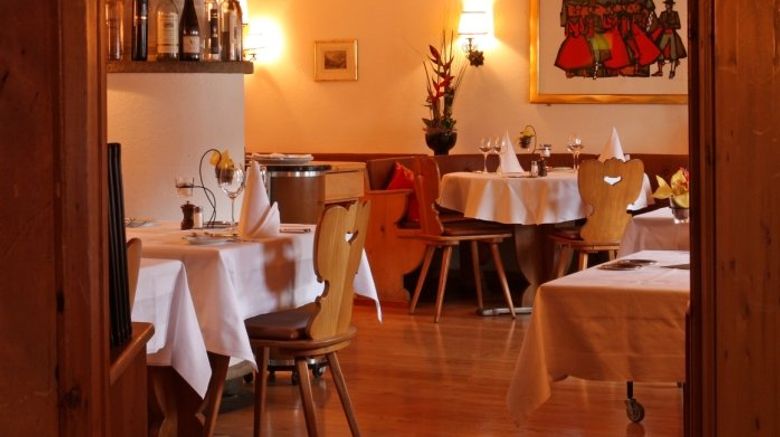 <b>Chesa Rosatsch Hotel Restaurant</b>. Images powered by <a href="https://www.leonardoworldwide.com/" title="Leonardo Worldwide" target="_blank">Leonardo</a>.