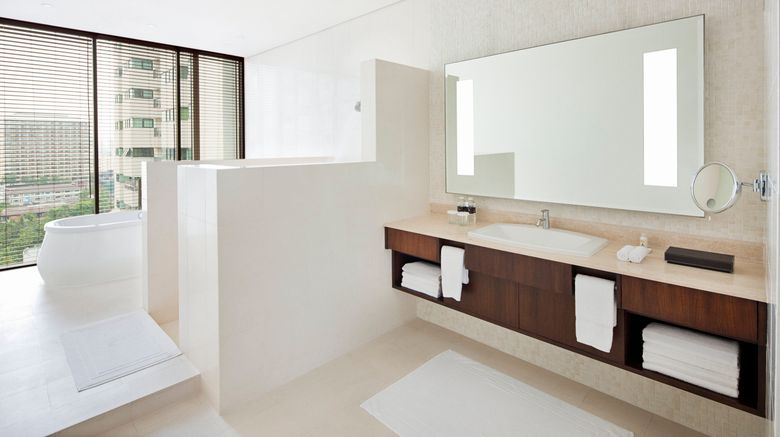 <b>COMO Metropolitan Bangkok Room</b>. Images powered by <a href="https://www.leonardoworldwide.com/" title="Leonardo Worldwide" target="_blank">Leonardo</a>.