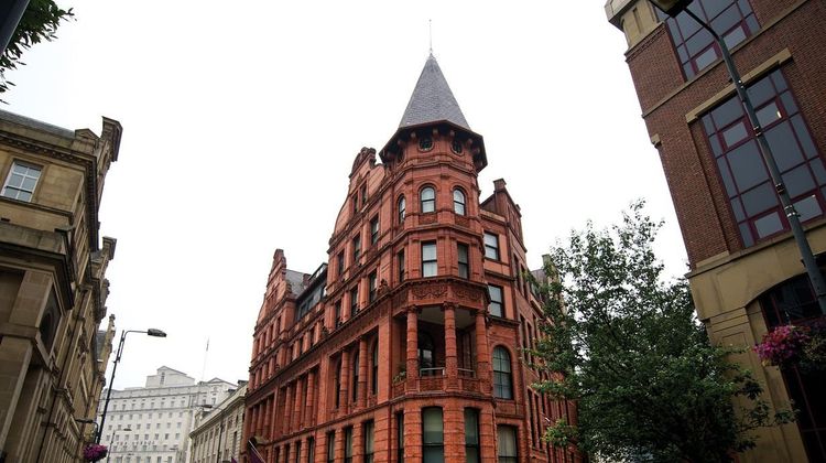 Quebecs The Leeds Town House Exterior