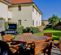 Bella Vista Motel Mosgiel Exterior