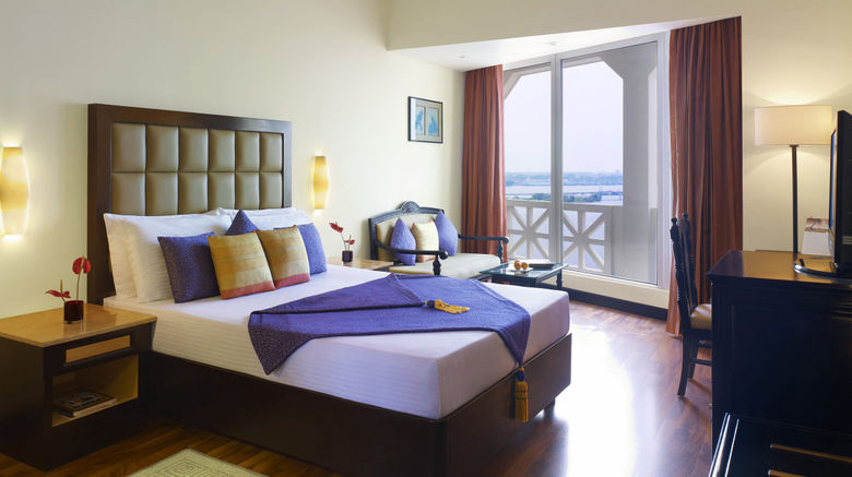 <b>Vivanta Ernakulam, Marine Drive Suite</b>. Images powered by <a href="https://www.leonardoworldwide.com/" title="Leonardo Worldwide" target="_blank">Leonardo</a>.