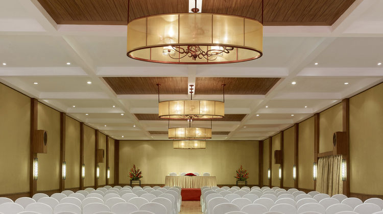 Vivanta Ernakulam, Marine Drive Meeting