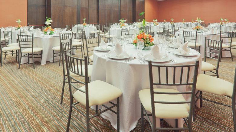 <b>Holiday Inn Bogota Airport Ballroom</b>. Images powered by <a href="https://www.leonardoworldwide.com/" title="Leonardo Worldwide" target="_blank">Leonardo</a>.