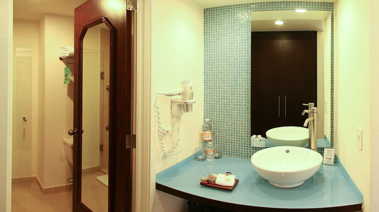 <b>Fiesta Inn Xalapa Room</b>. Images powered by <a href="https://www.leonardoworldwide.com/" title="Leonardo Worldwide" target="_blank">Leonardo</a>.