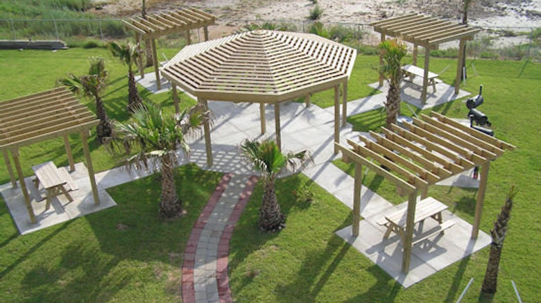 <b>Seascape Condominiums Exterior</b>. Images powered by <a href="https://www.leonardoworldwide.com/" title="Leonardo Worldwide" target="_blank">Leonardo</a>.