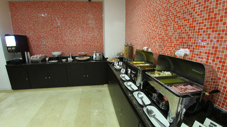 <b>One Culiacan Forum Restaurant</b>. Images powered by <a href="https://www.leonardoworldwide.com/" title="Leonardo Worldwide" target="_blank">Leonardo</a>.