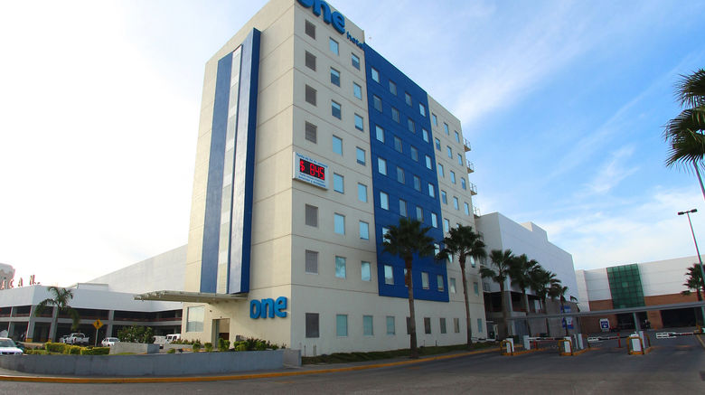 <b>One Culiacan Forum Exterior</b>. Images powered by <a href="https://www.leonardoworldwide.com/" title="Leonardo Worldwide" target="_blank">Leonardo</a>.