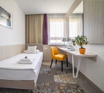 Victoria Hotel Room