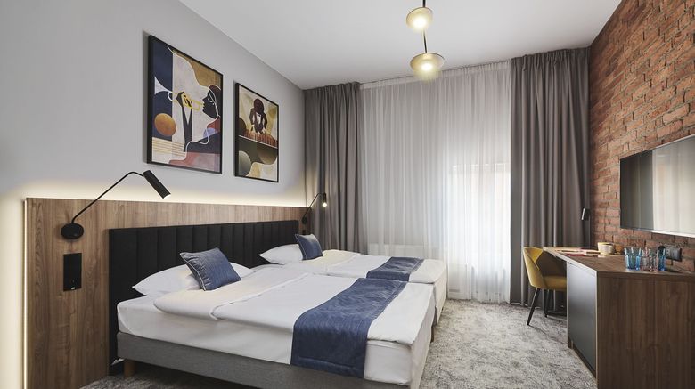 <b>Halo Szczecin Hotel Room</b>. Images powered by <a href="https://www.leonardoworldwide.com/" title="Leonardo Worldwide" target="_blank">Leonardo</a>.