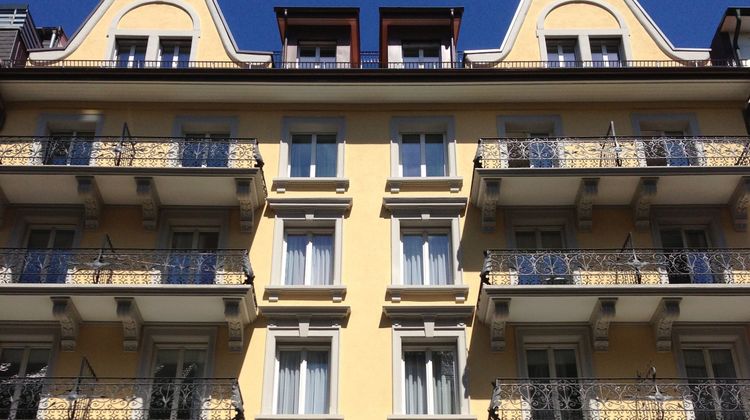 Alpina Hotel Exterior