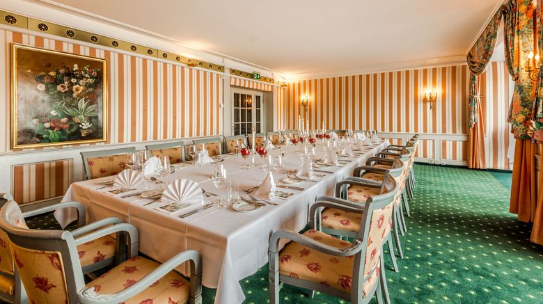 <b>Hotel Monopol Lucerne Restaurant</b>. Images powered by <a href="https://www.leonardoworldwide.com/" title="Leonardo Worldwide" target="_blank">Leonardo</a>.
