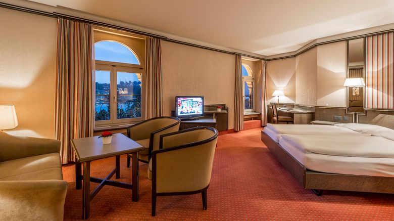 <b>Hotel Monopol Lucerne Room</b>. Images powered by <a href="https://www.leonardoworldwide.com/" title="Leonardo Worldwide" target="_blank">Leonardo</a>.