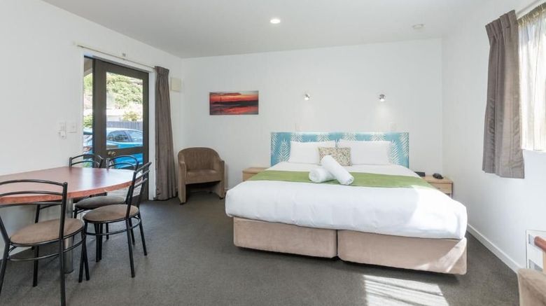 <b>Bella Vista Motel Nelson Room</b>. Images powered by <a href="https://www.leonardoworldwide.com/" title="Leonardo Worldwide" target="_blank">Leonardo</a>.
