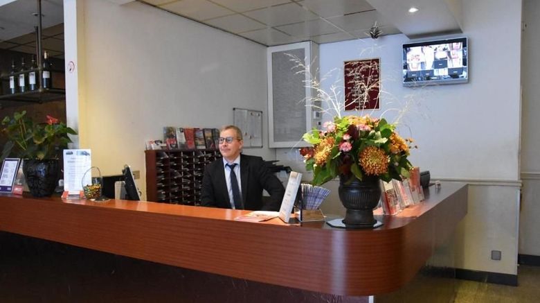 <b>Hotel Cordial Lobby</b>. Images powered by <a href="https://www.leonardoworldwide.com/" title="Leonardo Worldwide" target="_blank">Leonardo</a>.
