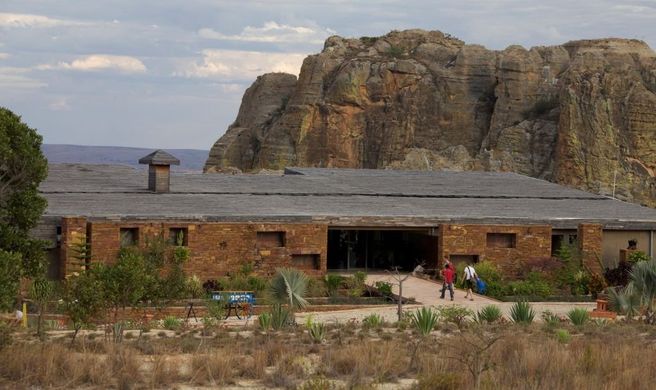 Isalo Rock Lodge Exterior