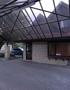 Bentleys Motor Inn