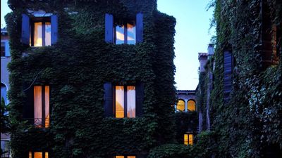 Hotel Flora
