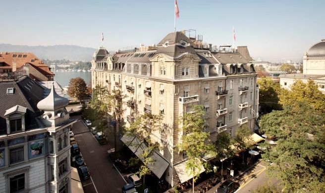 Romantik Hotel Europe Exterior