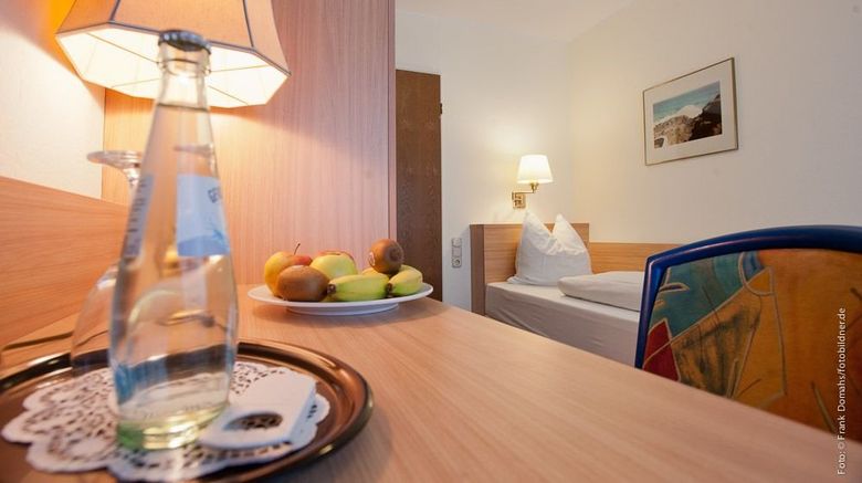 <b>Hotel Bellevue Duesseldorf Room</b>. Images powered by <a href="https://www.leonardoworldwide.com/" title="Leonardo Worldwide" target="_blank">Leonardo</a>.