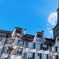 Roter Turm/Tour Rouge Hotel
