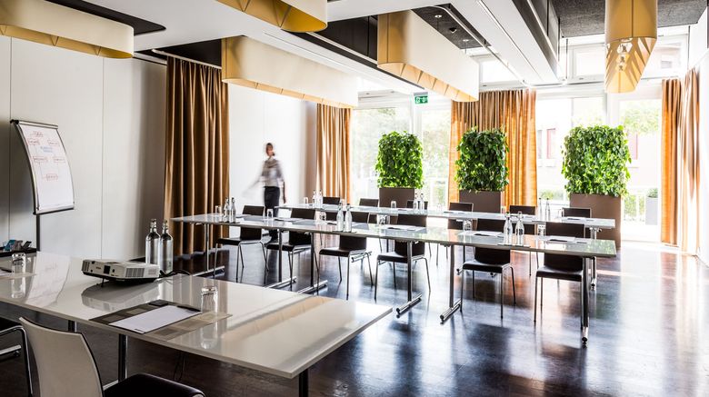 <b>Aparthotel Rotkreuz Meeting</b>. Images powered by <a href="https://www.leonardoworldwide.com/" title="Leonardo Worldwide" target="_blank">Leonardo</a>.