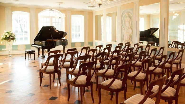 <b>Hotel Palac Romantyczny Meeting</b>. Images powered by <a href="https://www.leonardoworldwide.com/" title="Leonardo Worldwide" target="_blank">Leonardo</a>.