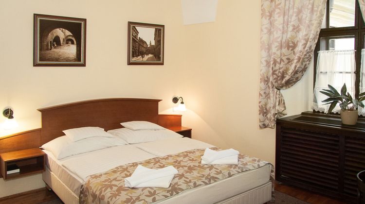 Hotel Klastrom Room