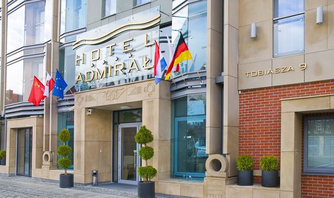 Hotel Admiral Exterior