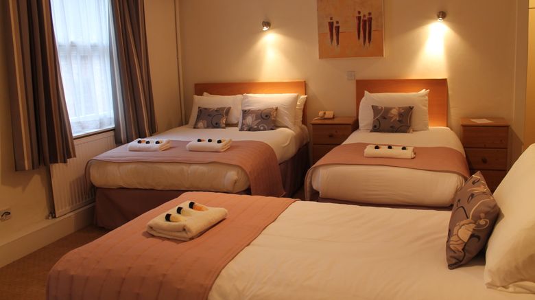 <b>The Rugby Hotel Room</b>. Images powered by <a href="https://www.leonardoworldwide.com/" title="Leonardo Worldwide" target="_blank">Leonardo</a>.