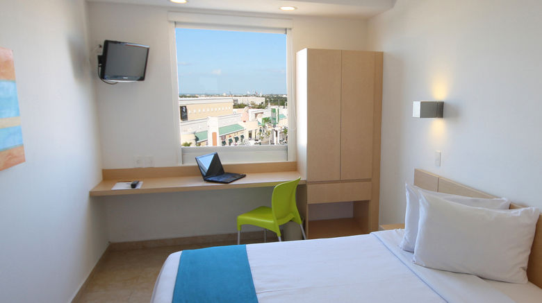 <b>One Ciudad del Carmen Concordia Room</b>. Images powered by <a href="https://www.leonardoworldwide.com/" title="Leonardo Worldwide" target="_blank">Leonardo</a>.