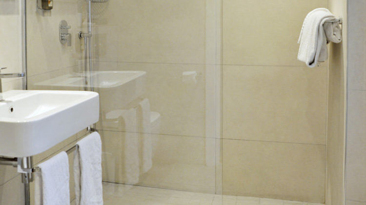 Hotel Waldorf Montparnasse Room